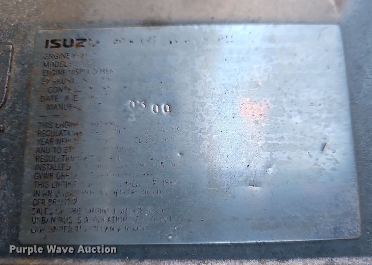 image for item EJ5890 2001 Isuzu NQR flatbed truck