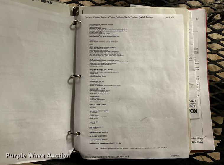 image for item EK4042 UniBelt/PB Loader BC-3SM pothole patcher