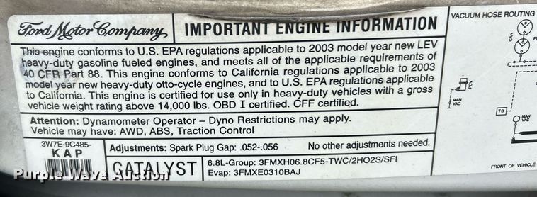 image for item EK4049 2003 Diamond Coach shuttle bus