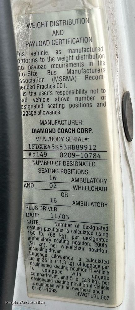 image for item EK4049 2003 Diamond Coach shuttle bus