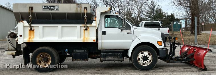 image for item EK4050 2011 Ford F650 Super Duty XL  dump truck