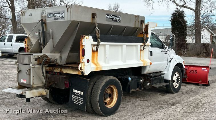 image for item EK4050 2011 Ford F650 Super Duty XL  dump truck
