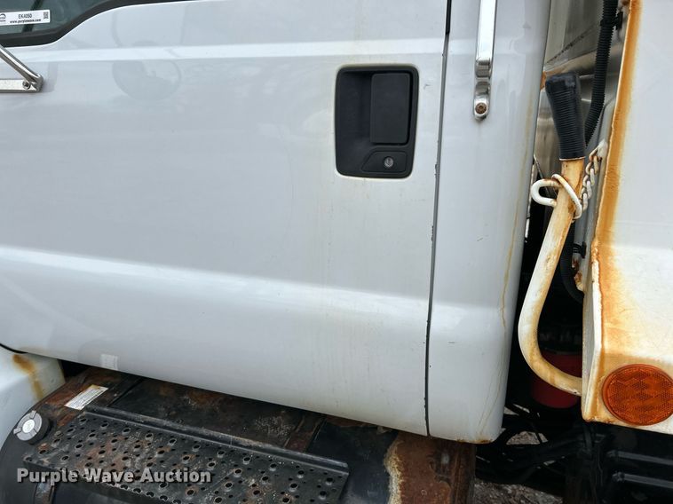 image for item EK4050 2011 Ford F650 Super Duty XL  dump truck