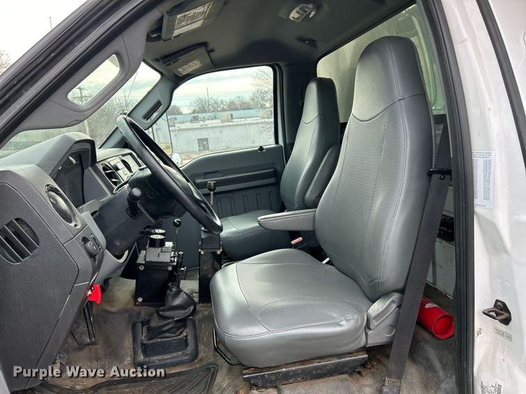 image for item EK4050 2011 Ford F650 Super Duty XL  dump truck