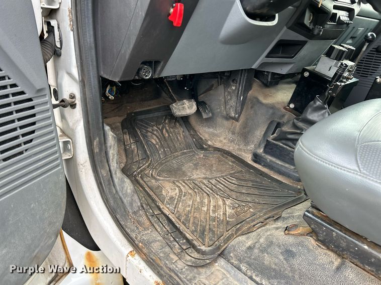 image for item EK4050 2011 Ford F650 Super Duty XL  dump truck