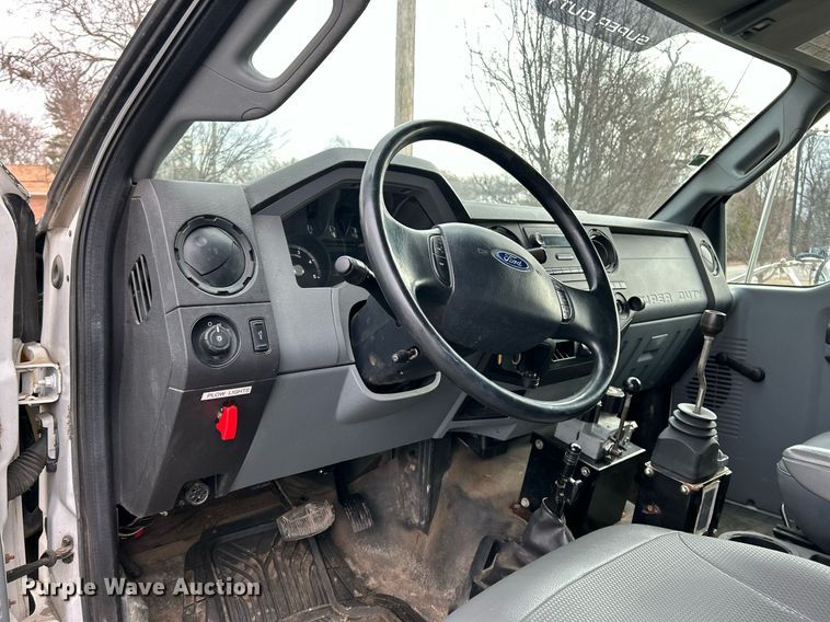 image for item EK4050 2011 Ford F650 Super Duty XL  dump truck