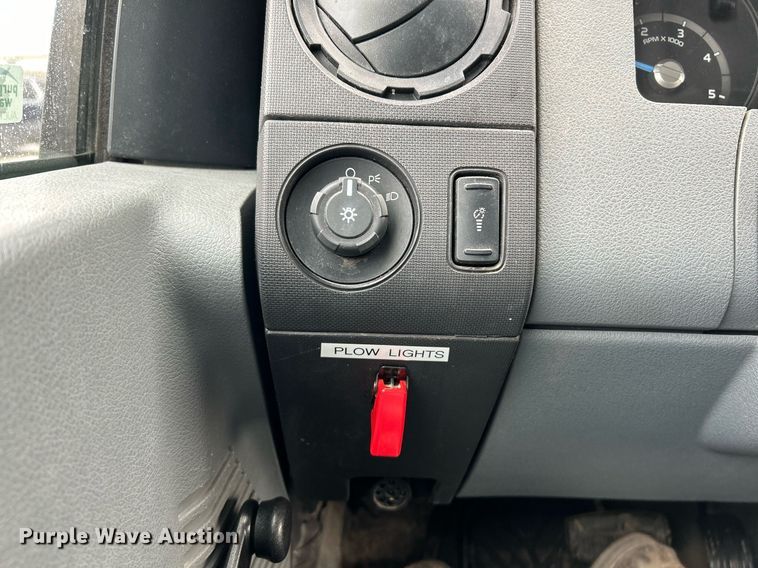 image for item EK4050 2011 Ford F650 Super Duty XL  dump truck