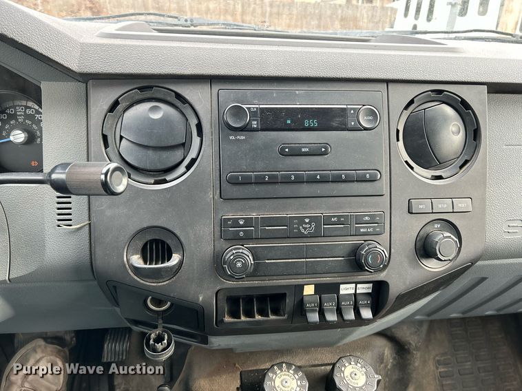 image for item EK4050 2011 Ford F650 Super Duty XL  dump truck