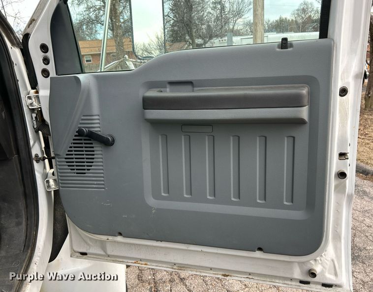 image for item EK4050 2011 Ford F650 Super Duty XL  dump truck