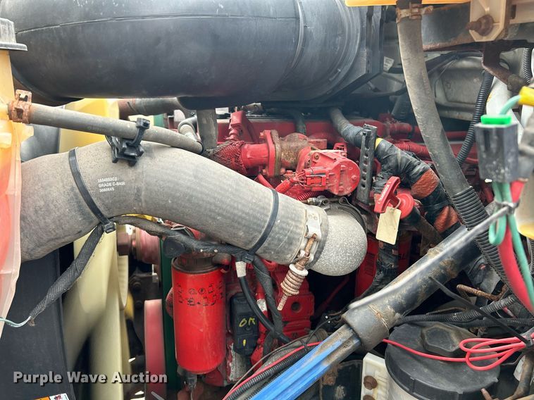 image for item EK4050 2011 Ford F650 Super Duty XL  dump truck