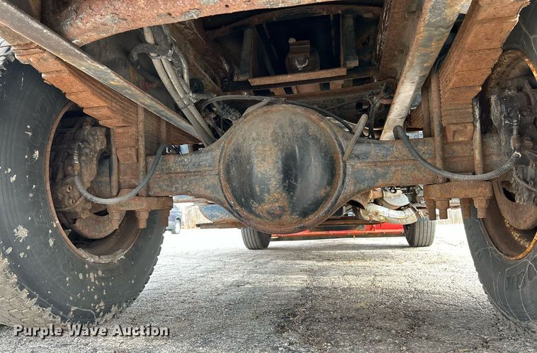 image for item EK4050 2011 Ford F650 Super Duty XL  dump truck