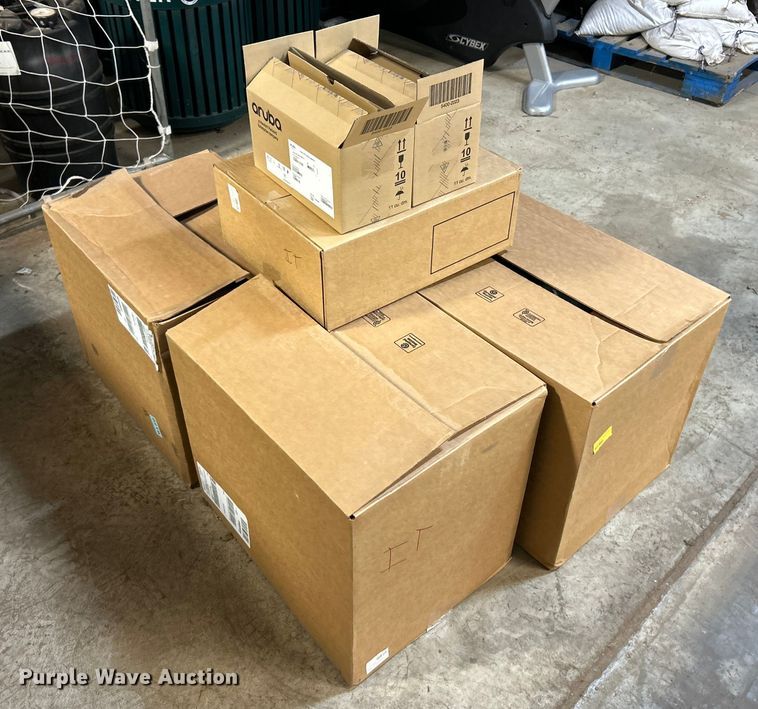 image for item EK4051 Aruba X372 54VDC 680W PS computer server power supply