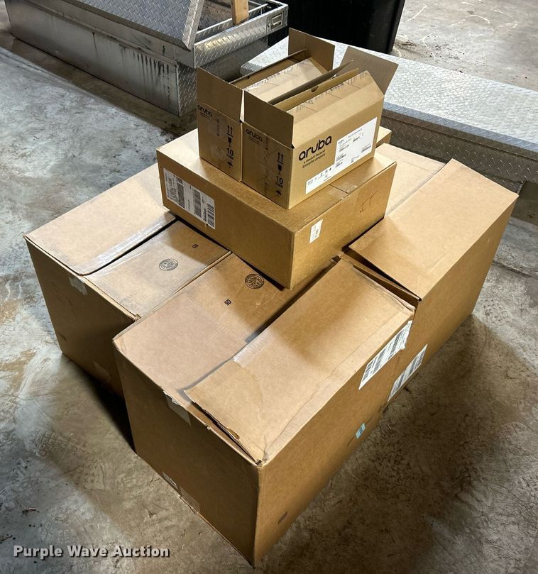 image for item EK4051 Aruba X372 54VDC 680W PS computer server power supply