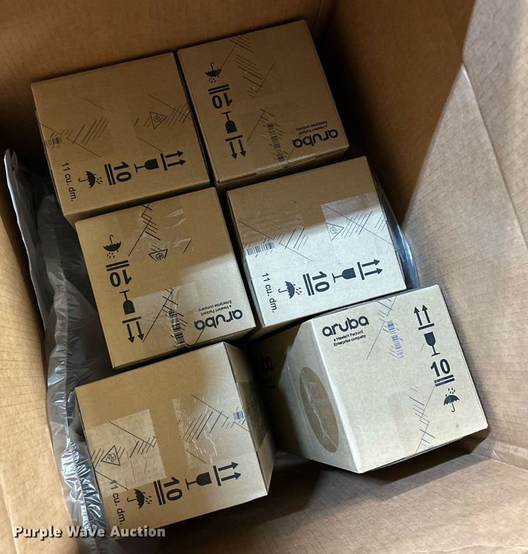 image for item EK4051 Aruba X372 54VDC 680W PS computer server power supply