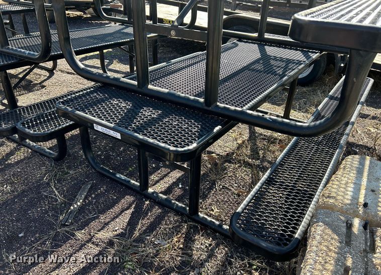 image for item EK4068 (4) 8' picnic tables