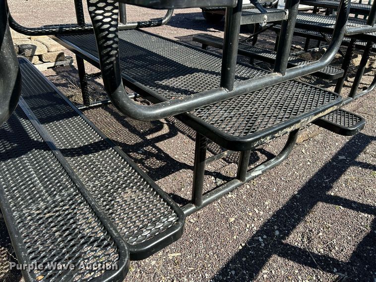 image for item EK4068 (4) 8' picnic tables
