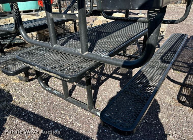 image for item EK4068 (4) 8' picnic tables