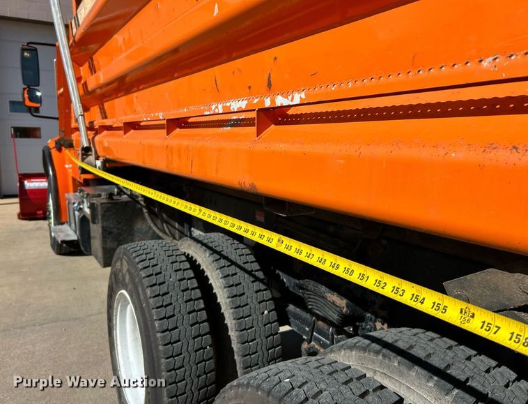 image for item EK4071 2013 Freightliner    Business Class M2  dump truck