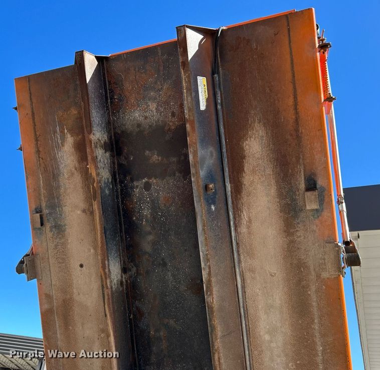 image for item EK4071 2013 Freightliner    Business Class M2  dump truck