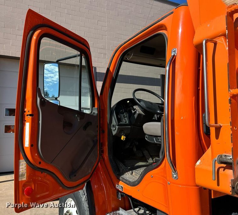 image for item EK4071 2013 Freightliner    Business Class M2  dump truck