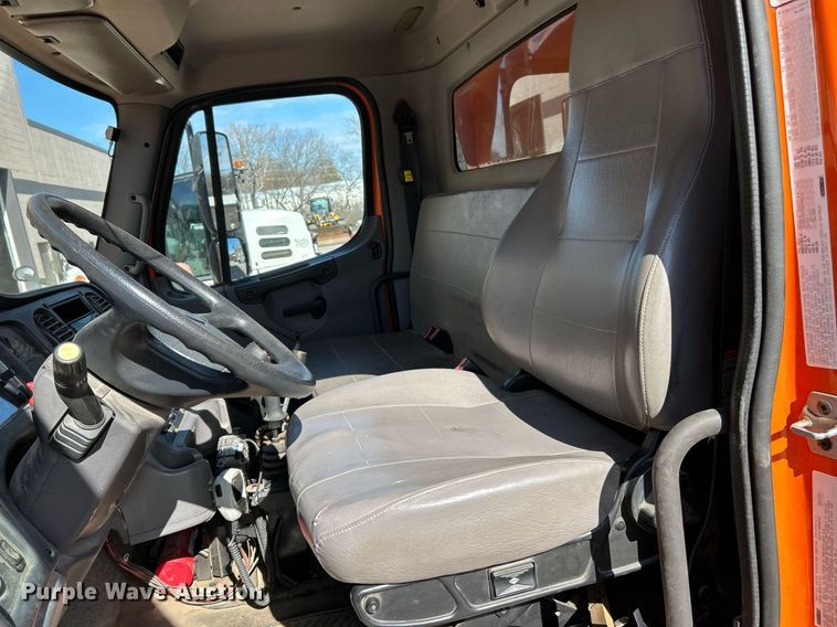 image for item EK4071 2013 Freightliner    Business Class M2  dump truck