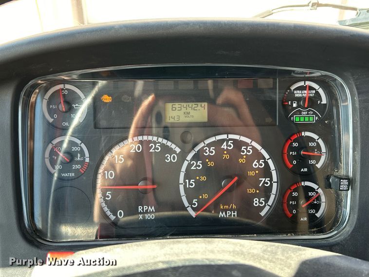 image for item EK4071 2013 Freightliner    Business Class M2  dump truck