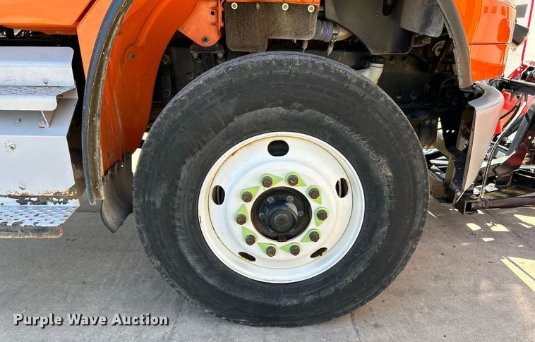 image for item EK4071 2013 Freightliner    Business Class M2  dump truck