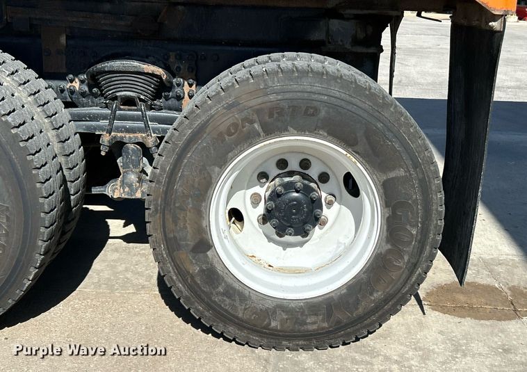 image for item EK4071 2013 Freightliner    Business Class M2  dump truck