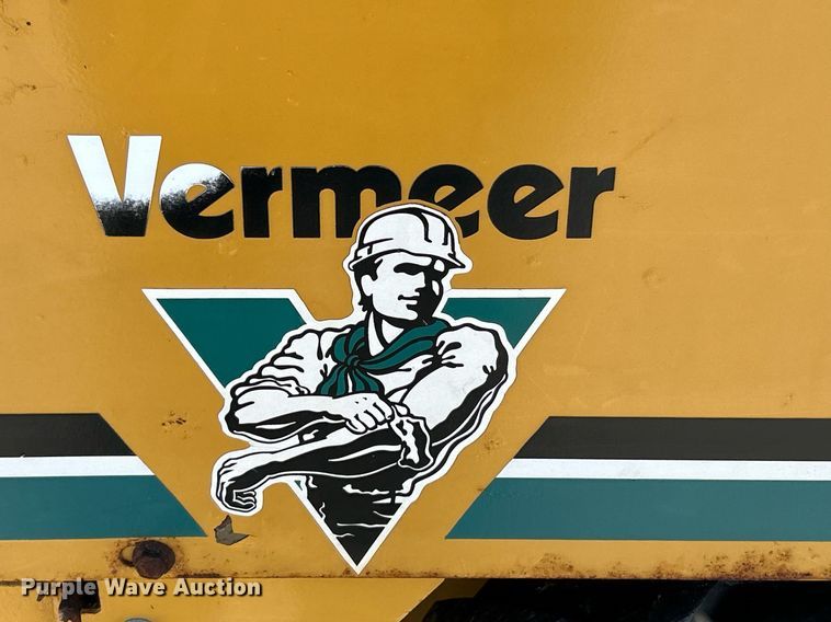 image for item EK4072 1998 Vermeer V-1850RCA root cutter