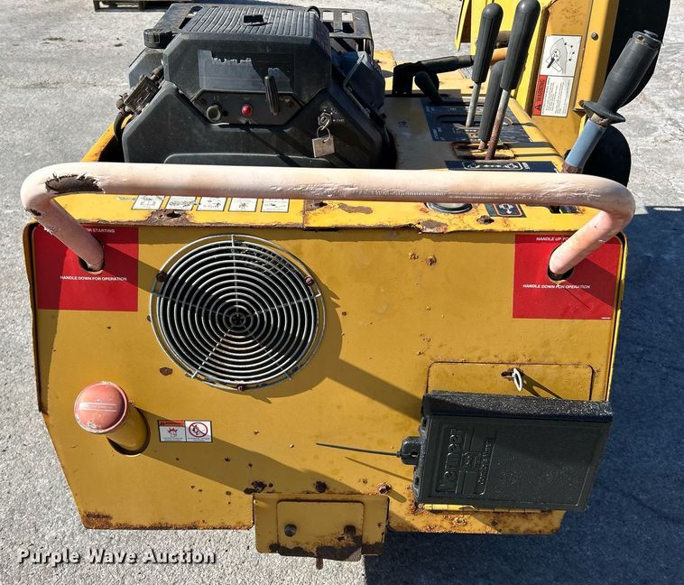 image for item EK4072 1998 Vermeer V-1850RCA root cutter