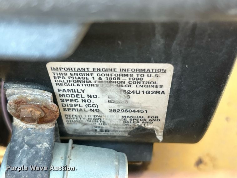 image for item EK4072 1998 Vermeer V-1850RCA root cutter