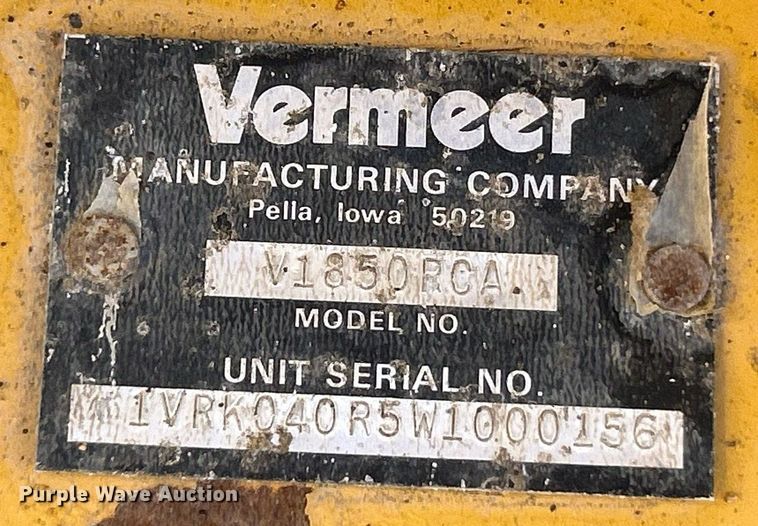 image for item EK4072 1998 Vermeer V-1850RCA root cutter