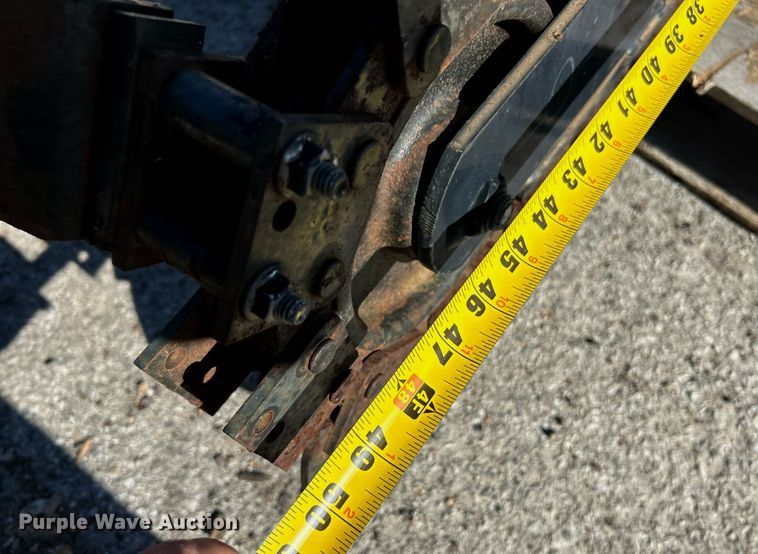 image for item EK4072 1998 Vermeer V-1850RCA root cutter