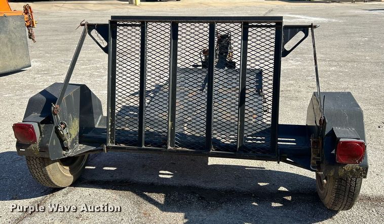 image for item EK4072 1998 Vermeer V-1850RCA root cutter