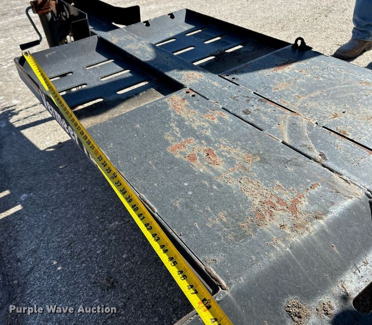 image for item EK4072 1998 Vermeer V-1850RCA root cutter