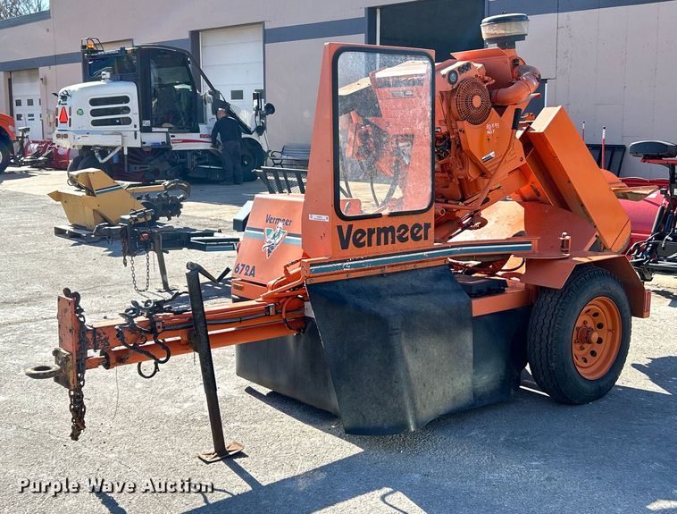 image for item EK4073 1997 Vermeer SC672A stump grinder