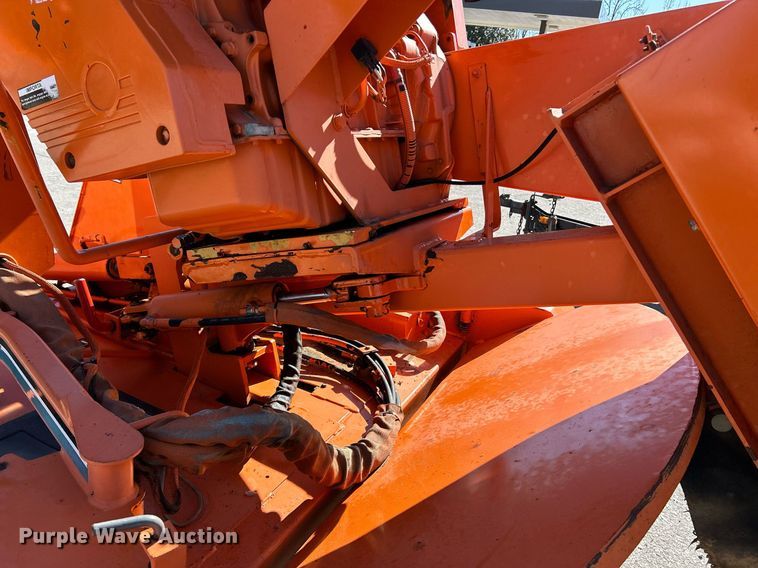 image for item EK4073 1997 Vermeer SC672A stump grinder