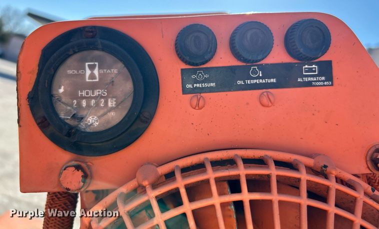 image for item EK4073 1997 Vermeer SC672A stump grinder