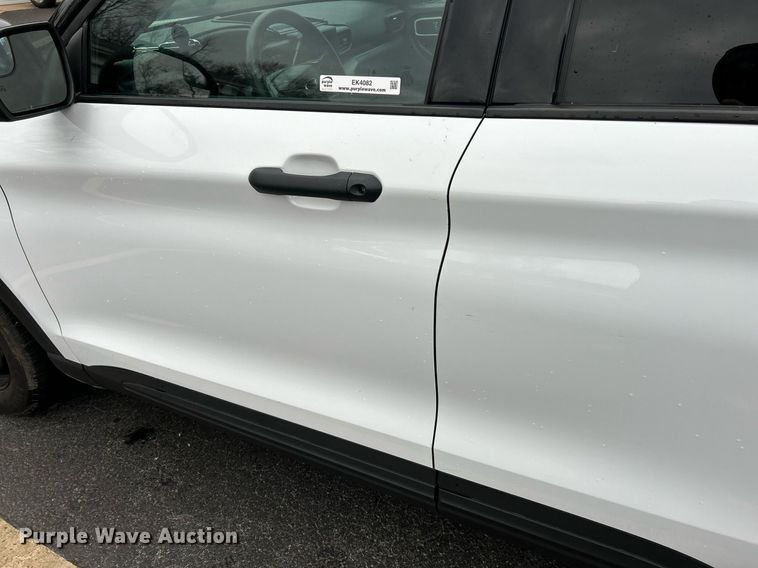 image for item EK4082 2020 Ford Explorer Police Interceptor  SUV