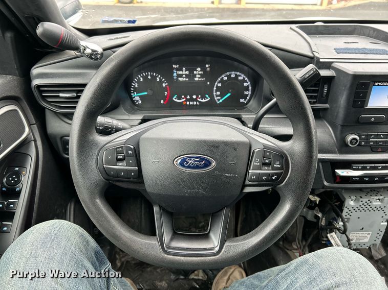 image for item EK4082 2020 Ford Explorer Police Interceptor  SUV