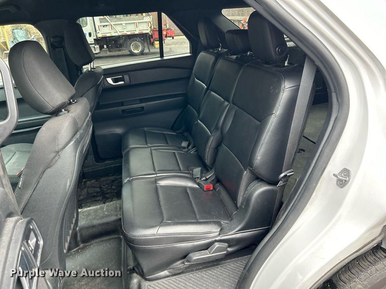 image for item EK4082 2020 Ford Explorer Police Interceptor  SUV