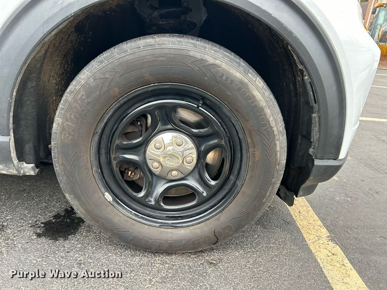 image for item EK4082 2020 Ford Explorer Police Interceptor  SUV