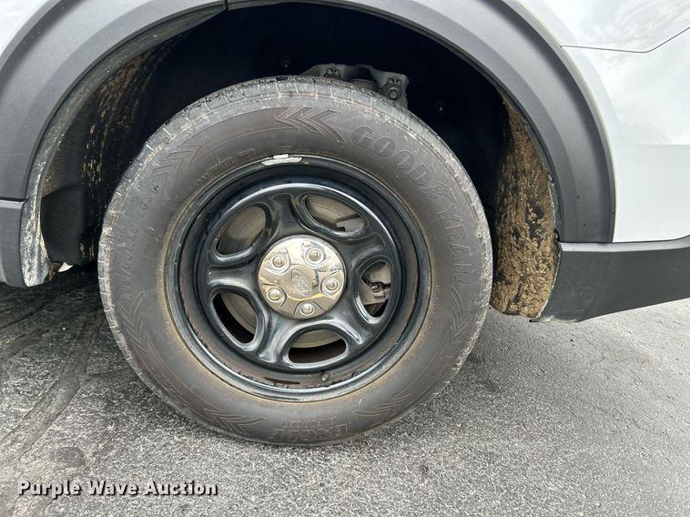 image for item EK4082 2020 Ford Explorer Police Interceptor  SUV