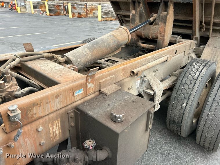 image for item EK4083 2010 Freightliner Business Class M2 dump truck