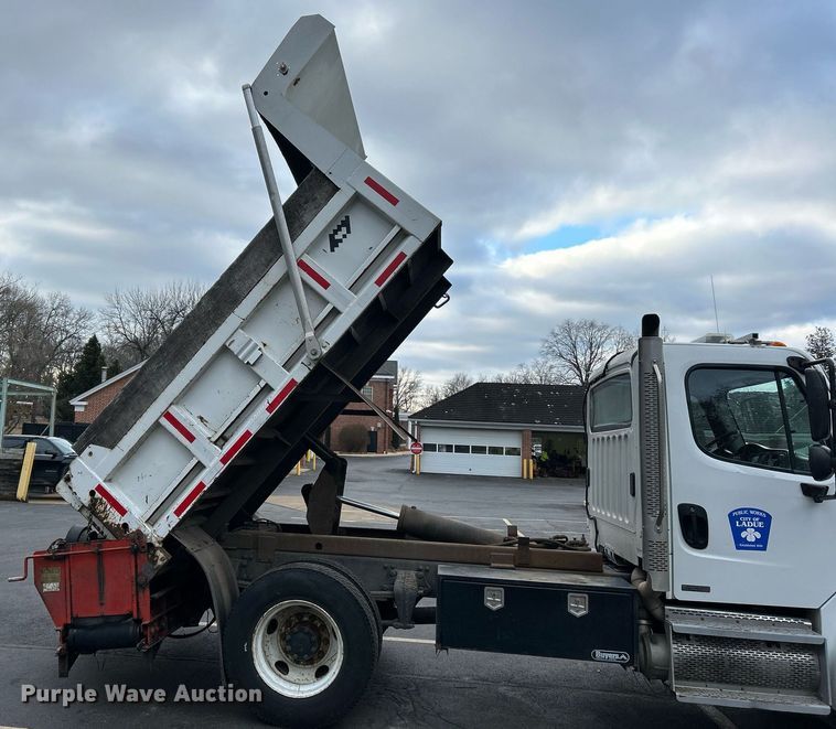 image for item EK4083 2010 Freightliner Business Class M2 dump truck