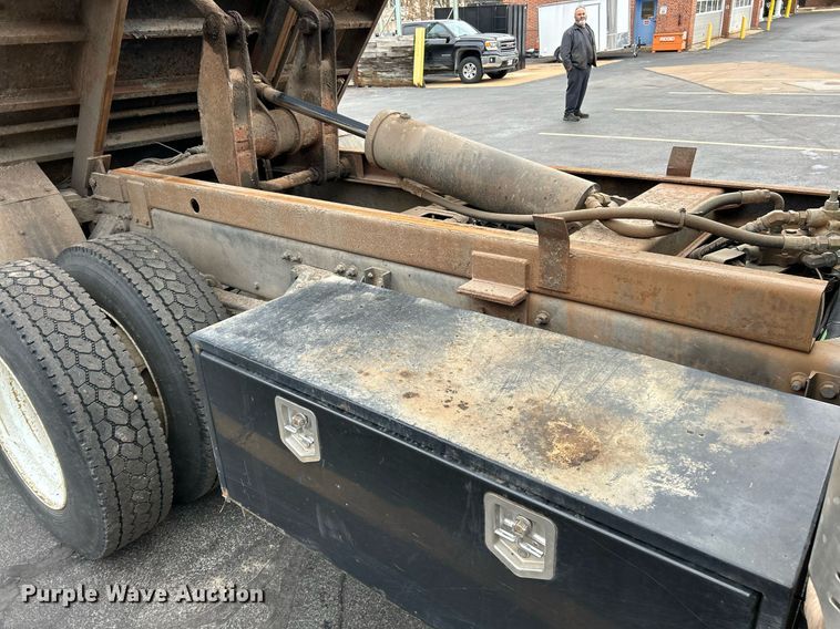 image for item EK4083 2010 Freightliner Business Class M2 dump truck