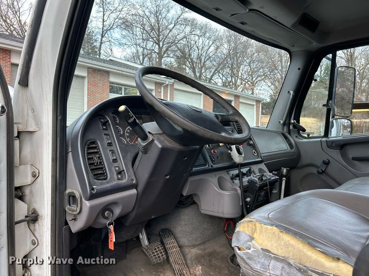 image for item EK4083 2010 Freightliner Business Class M2 dump truck