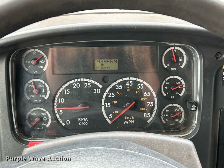 image for item EK4083 2010 Freightliner Business Class M2 dump truck