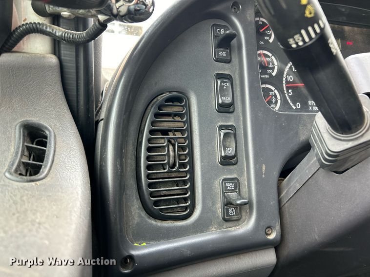 image for item EK4083 2010 Freightliner Business Class M2 dump truck