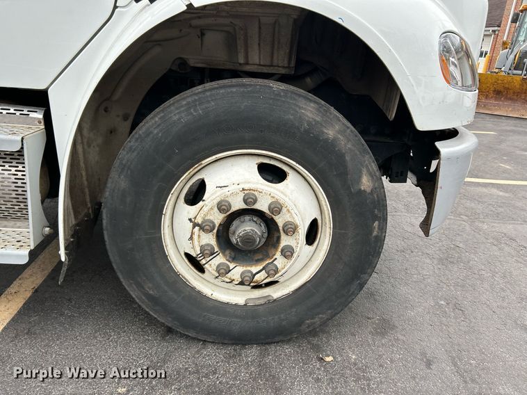 image for item EK4083 2010 Freightliner Business Class M2 dump truck